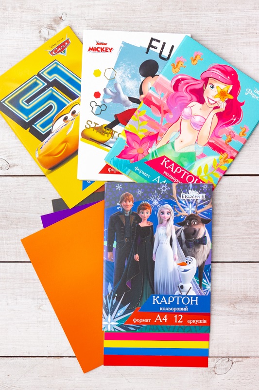 Кольоровий картон 12 аркушів  односторонній